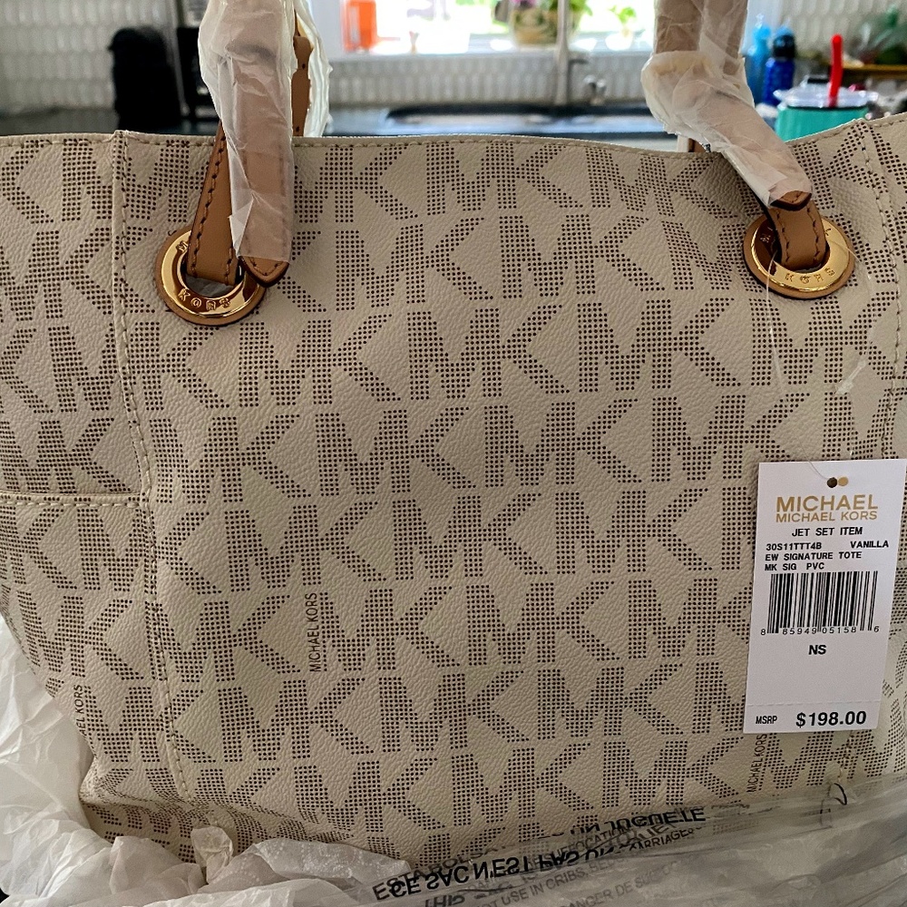 Brand new Michael Kors Tote